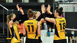 VakıfBank, final serisinde durumu 2-0'a getirdi