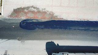 Esenyurt'ta 'mavi su' şaşkınlığı! Rögardan fışkırdı