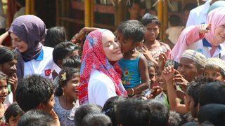 Gamze Özçelik Ramazan'ı yollarda geçirecek 