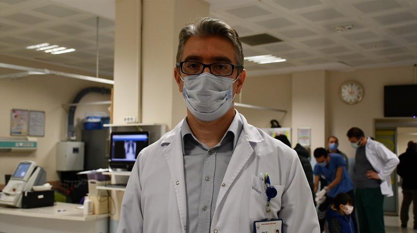 Sivas Numune Hastanesi Başhekim Yardımcısı Fidan, sağlık &ccedil;alışanlarına saldırıya tepki g&ouml;sterdi: