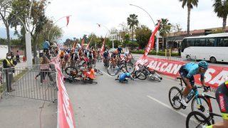 56. Cumhurbaşkanlığı Türkiye Bisiklet Turu’nda kaza 