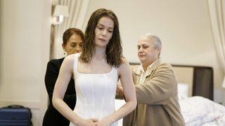 Camdaki Kız 2. bölüm 3. fragmanı yayınlandı! Camdaki Kız'da Sedat ve Nalan nişanlanıyor!