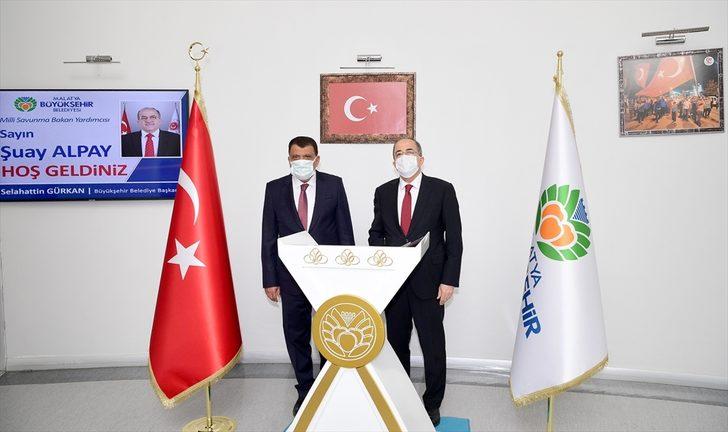 Milli Savunma Bakan Yardımcısı Alpay, şehit cenazesine katılmak için Malatya'da: G2