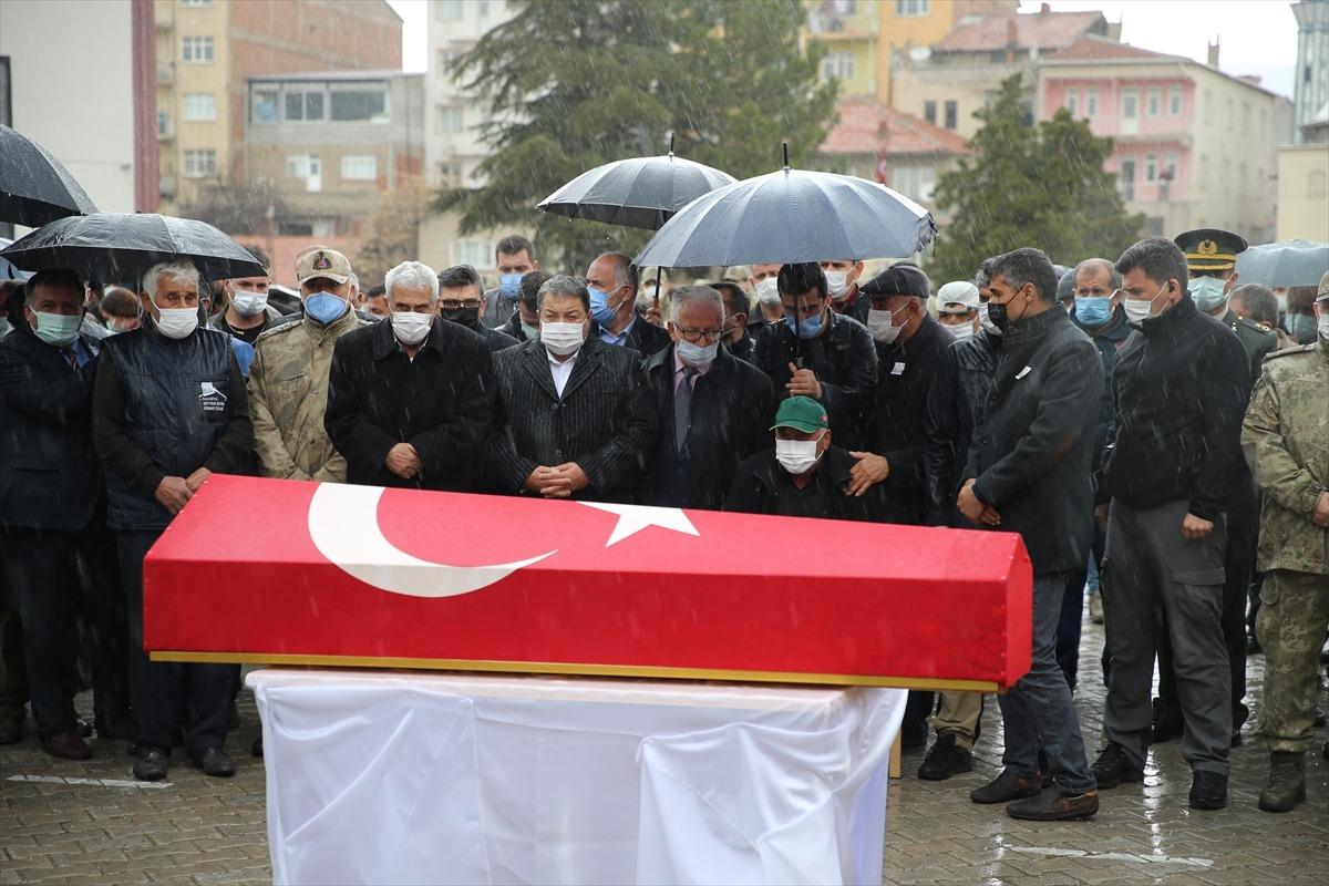 Şehit Uzman &Ccedil;avuş Hacı Halil Kızılay, Malatya'da son yolculuğuna uğurlandı