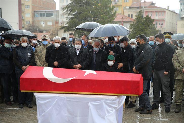Şehit Uzman Çavuş Hacı Halil Kızılay, Malatya'da son yolculuğuna uğurlandı G1