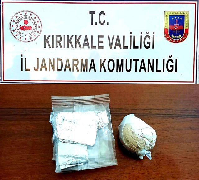 Kırıkkale'de uyuşturucu ve kaçakçılık operasyonlarında 4 kişi gözaltına alındı