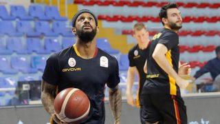 Galatasaray'da bir koronavirüs vakası!