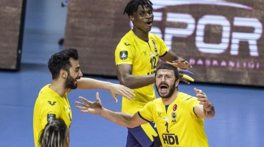 Fenerbahçe HDI Sigorta, seride durumu eşitledi!