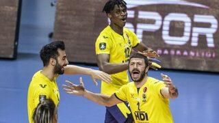 Fenerbahçe HDI Sigorta, seride durumu eşitledi!