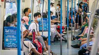 Çin ekonomisi Q1'de %18.3 ile rekor büyüdü