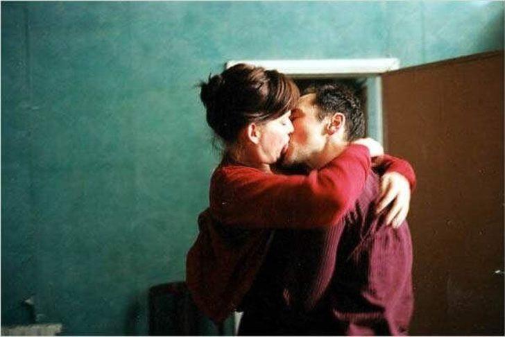 Intimacy (Mahremiyet) [2001]
