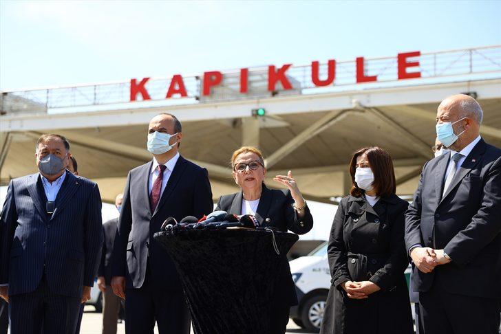 Ticaret Bakanı Pekcan Kapıkule Sınır Kapısı'nda basın toplantısı düzenledi: G1