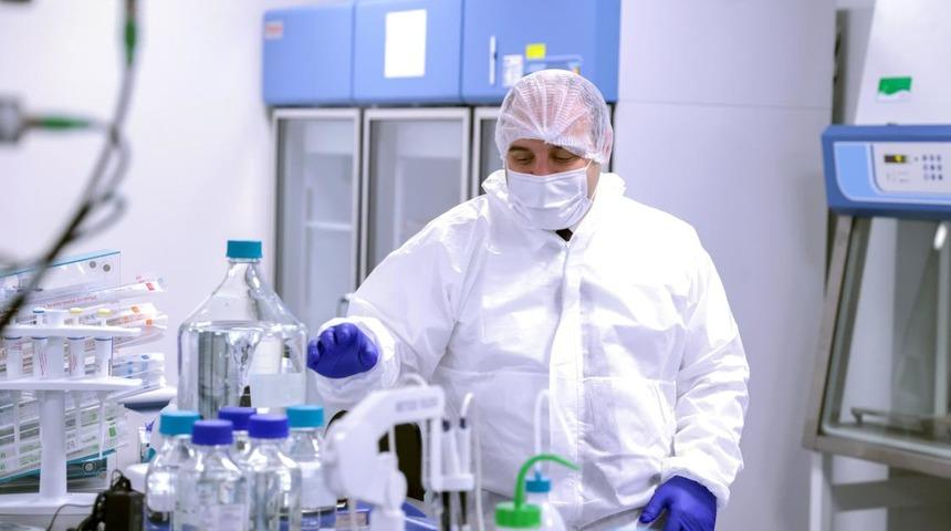 Bakan Varank, VLP temelli aşının insan klinik denemelerinin Faz 1 aşamasına gönüllü oldu