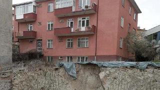 Çankaya Belediye Başkanı'ndan Saadet Apartmanı açıklaması: Herhangi bir risk bulunmuyor