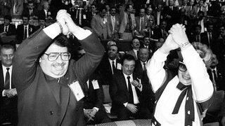 Turgut Özal kimdir, ne zaman vefat etti? Turgut Özal neden öldü?