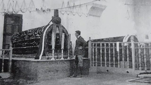 Arşivleri karıştırırken buldular! Prens Pihilip’in babası 100 yıl önce Afyon’daki türbeye gelmiş