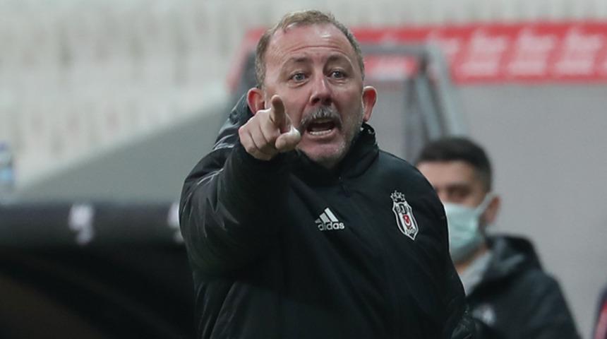 Sergen Yalçın 10 numara bölgesi için çözüm arıyor