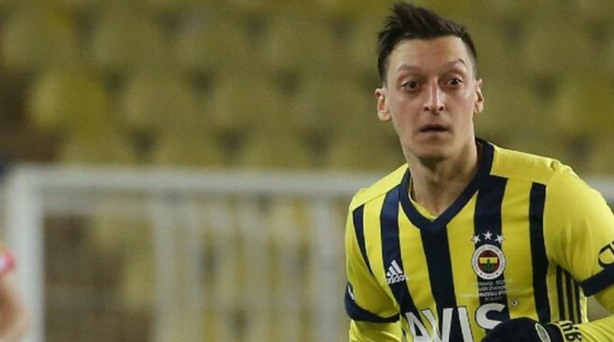 Fenerbah&ccedil;e'de Olivier Giroud transferi i&ccedil;in Mesut &Ouml;zil devrede!