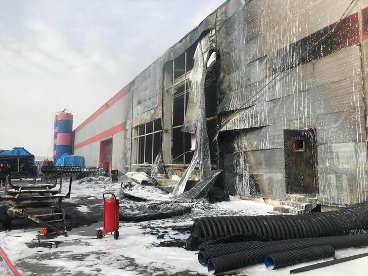 Kayseri'de plastik boru fabrikasında çıkan yangın söndürüldü G2