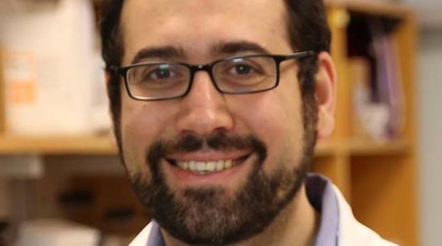 Doç. Dr. Emrah Altındiş kimdir? Doç. Dr. Emrah Altındiş’in uzmanlığı ne? Emrah Altındiş kaç yaşında?