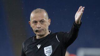 Cüneyt Çakır'a Devler Ligi'nde görev