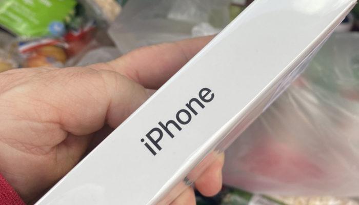 Elma sipariş etti, iPhone SE (2020) kazandı