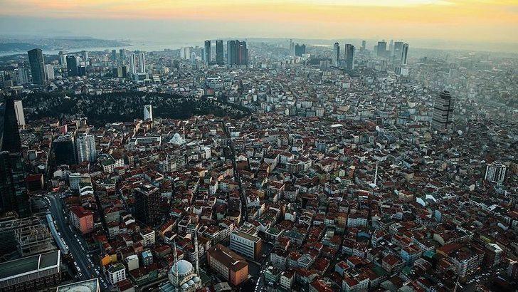 'Felaket yaşanır' diyerek uyardı, seferberlik çağrısı yaptı: "İstanbul'u kuzeye taşımalıyız"