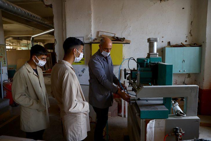 Meslek liseliler üretimleriyle ihtiyaç sahibi ailelere yardım ediyor G5