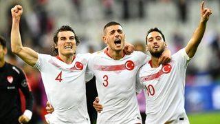 Hakan, Merih ve Ozan, EURO 2020 için Avrupa Süper Ligi engeli