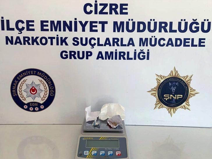 Şırnak'ta uyuşturucu ve kaçakçılık operasyonlarında 26 şüpheli yakalandı G1