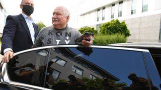 Polonya’nın eski Cumhurbaşkanı Walesa, internette iş arıyor