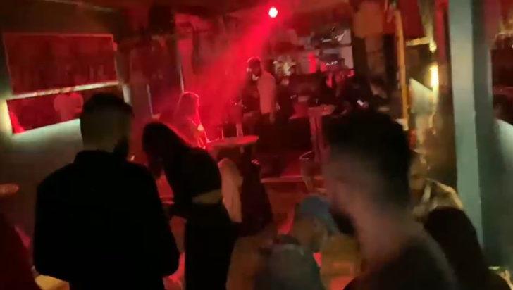 Beyoğlu'nda kısıtlamada gece kulübüne çevrilen lokantaya polis baskını