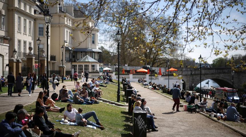 İngiltere'de en az 100 kişide 'çifte mutant' korona tespit edildi