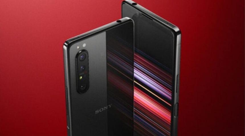 Sıra Sony Mobile’a mı geldi?