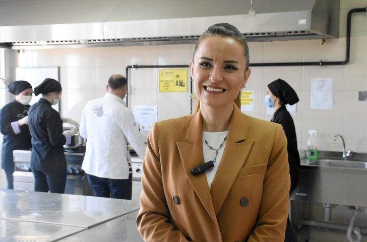 Meslek lisesinde pişirilen yemekler ihtiyaç sahiplerinin iftar sofralarını lezzetlendiriyor G3