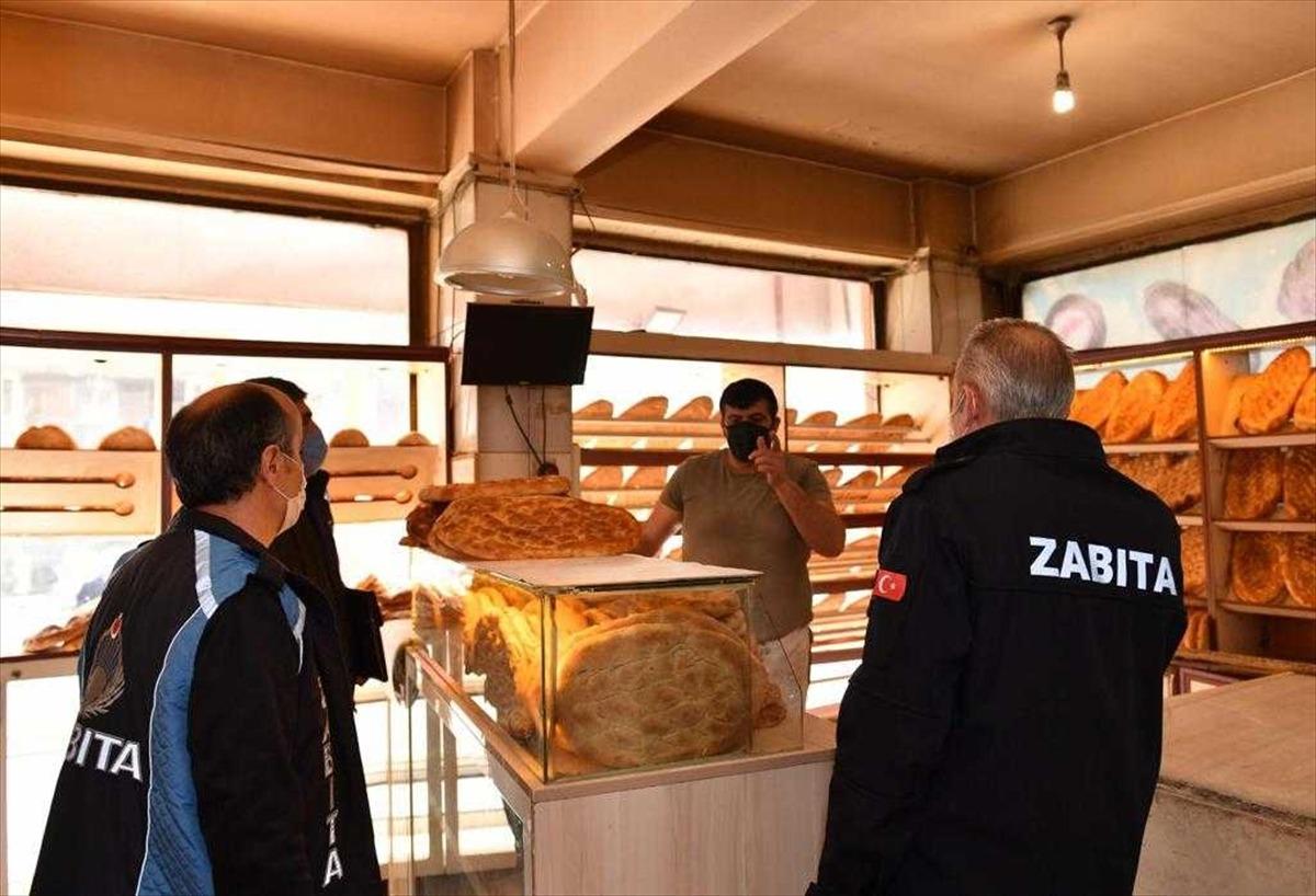Erzurum'da zabıta ekipleri fırınlarda ekmek gramajı, hijyen ve Kovid-19 denetimi yaptı