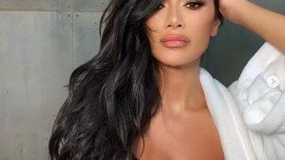 Nicole Scherzinger, Hawaii tatilinin tadını çıkarıyor