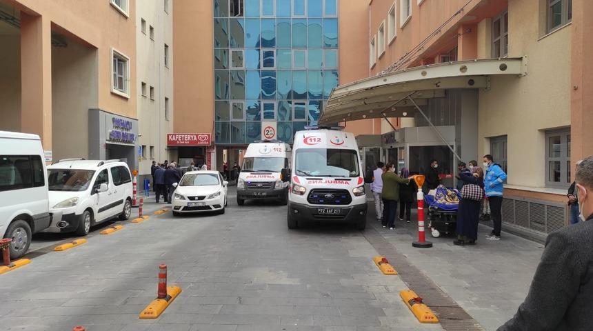 Batman’da sağlık çalışanlarına saldırı: Hemşirenin parmaklarını kırdılar