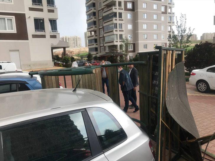 Gaziantep'te rüzgar hasara neden oldu G2