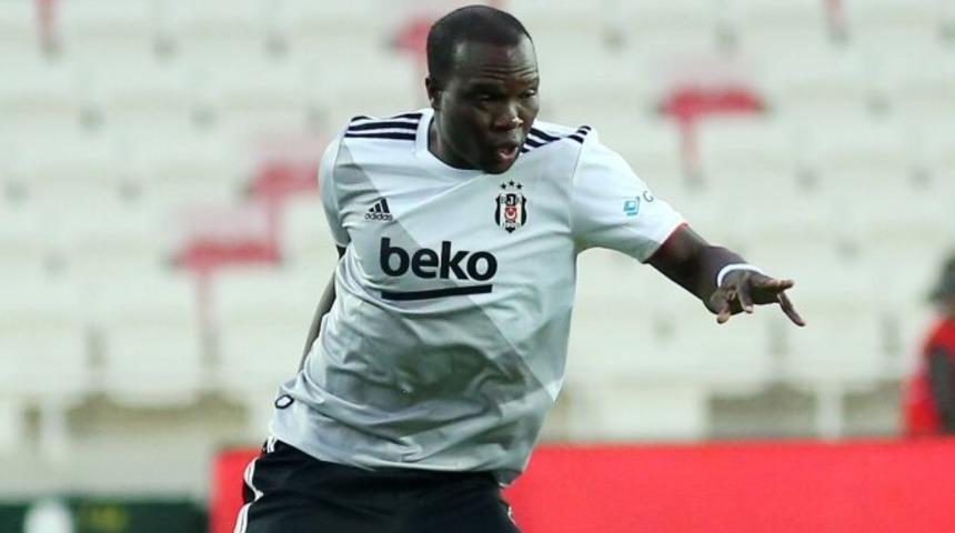 Beşiktaş'ta Aboubakar yine sakatlandı