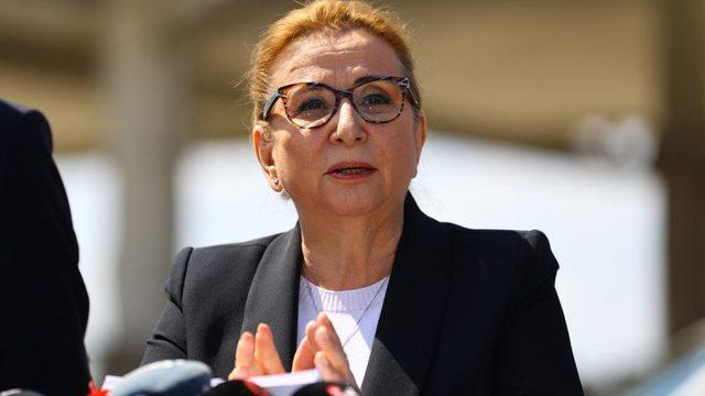 Kabine de değişiklik: Aile, Çalışma ve Sosyal Hizmetler Bakanlığı 2 ye ayrıldı, Ticaret Bakanı değişti 1