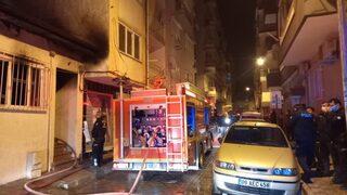 Korkutan yangın! Alevlerin ortasında kaldı