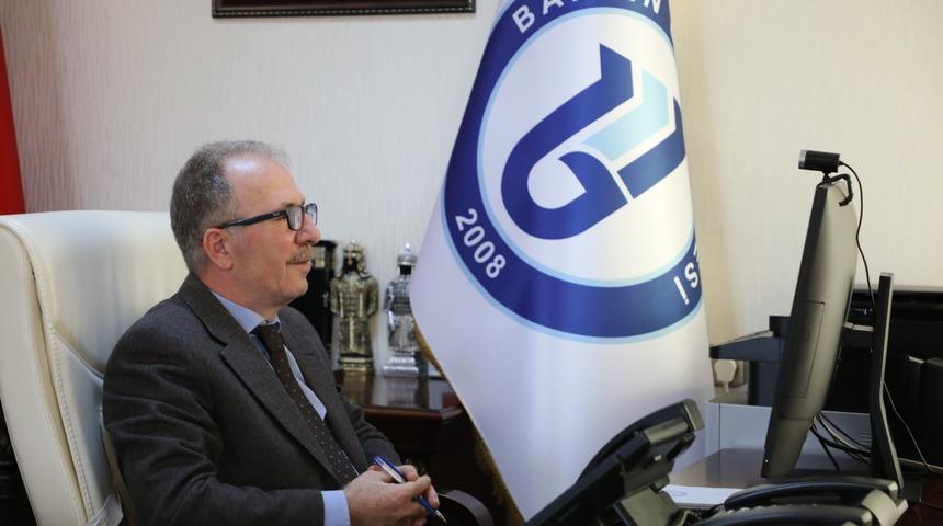 Orhan Uzun kimdir? Bartın Üniversitesi rektörü Orhan Uzun kimdir?  Orhan Uzun kaç yaşında?