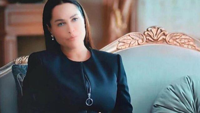 Hülya Avşar Masumiyet'teki o halini unutturmak istedi!