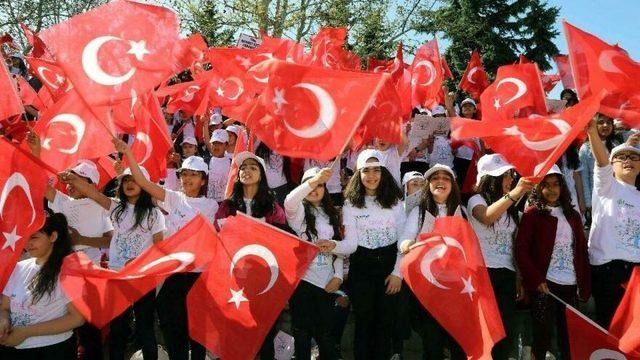 23 Nisan'da sokağa çıkma yasağı olacak mı? 23 Nisan resmi tatil mi?