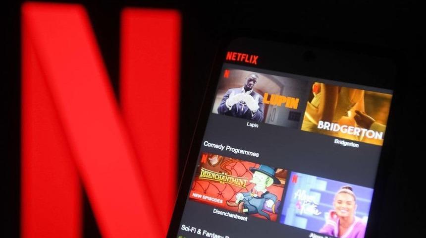 Netflix 2021'in ilk &ccedil;eyreğinde b&uuml;y&uuml;me beklentilerini karşılayamadı, hisseleri y&uuml;zde 11 d&uuml;şt&uuml;