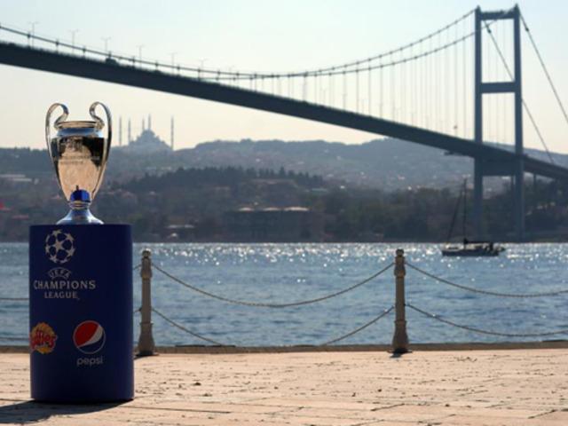 Şampiyonlar Ligi Kupası, İstanbul Boğazı’nda!
