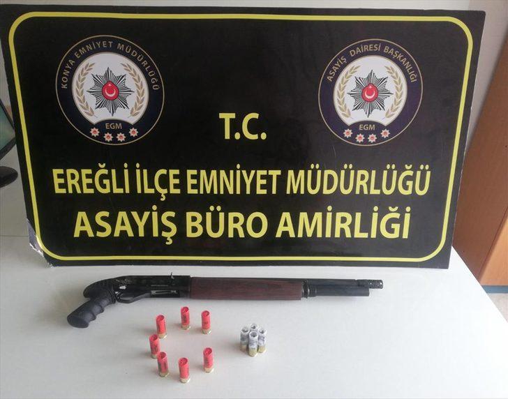 Konya'da Kovid-19 tedbirlerini ihlal edip evde kumar oynayan 11 kişiye para cezası G1