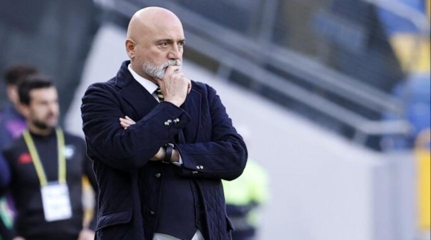 Hikmet Karaman: "UEFA buna cevap versin!"