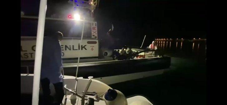 Çanakkale açıklarında Yunanistan unsurlarınca geri itilen 101 düzensiz göçmen kurtarıldı G1